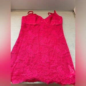 Hot Pink Wilfred lace tank